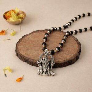 6mm Silver Capped Lord Murugan Pendant – Devotional Collection